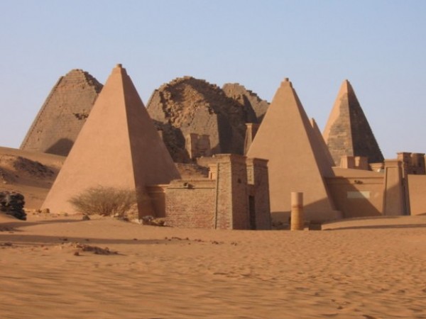 صور اهرامات السودان -1