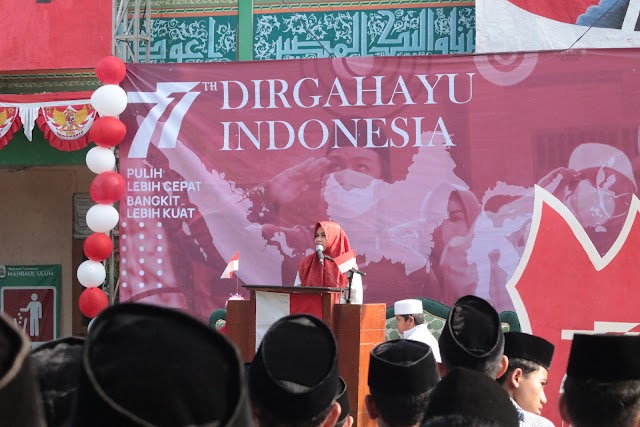 Santri PP. Asshiddiqiyah 06 Serpong Gelar Upacara Peringatan Detik-detik Proklamasi Kemerdekaan Republik Indonesia ke 77