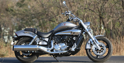 Hyosung Aquila Pro 650 cruiser phatom silver