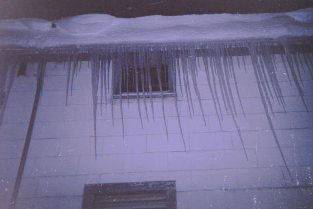 disposable camera, bad exposure, winter, snowfall, snow, winter night, nor'easter, icicles, long and sharp