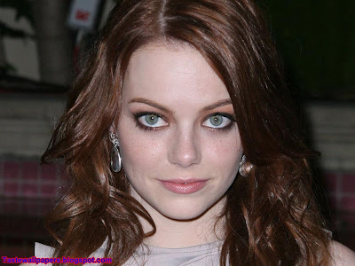 Emma Stone Latest Hollywood Girl Wallpaper