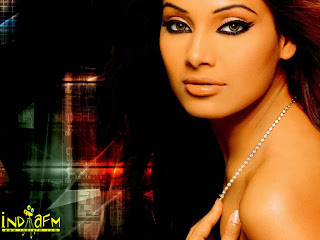 BOLLYWOOD bipasha basu actress