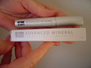 Advanced Mineral Makeup concealer.jpeg