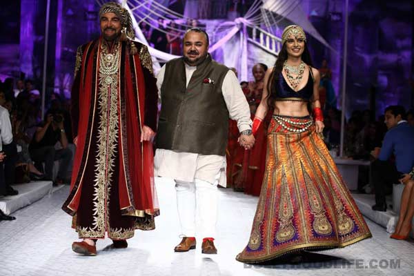 India Bridal Fashion Week Delhi 2013