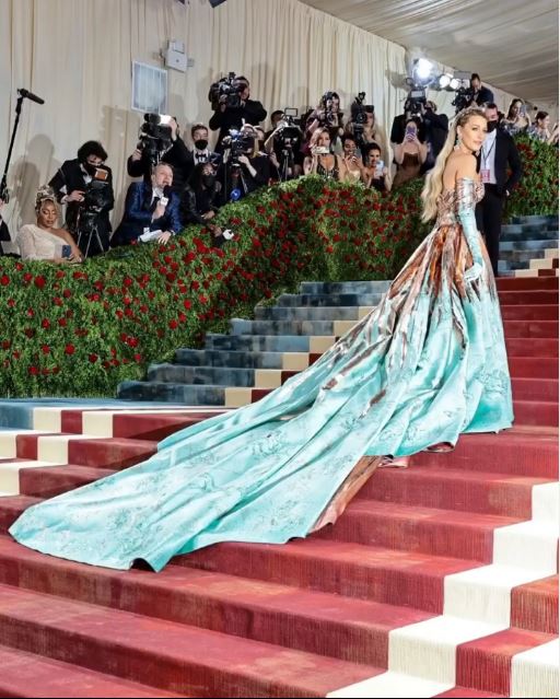 https://www.nojoomelfan.com/2022/05/Met-Gala-2022.html