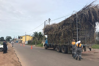 http://vnoticia.com.br/noticia/3063-emtransf-comeca-operacao-de-fiscalizacao-dos-caminhoes-que-transportam-cana-de-acucar-em-sfi