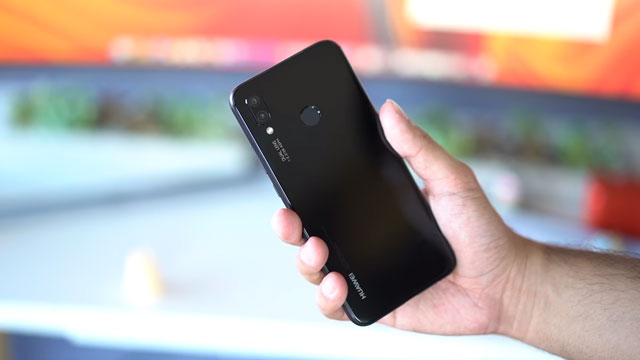 سعر و مواصفات Huawei nova 3 - بالصور مراجعة هواوي نوفا 3