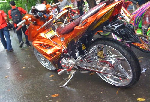  Modifikasi  Motor Honda Tiger Vario Beat  Supra X Holidays OO