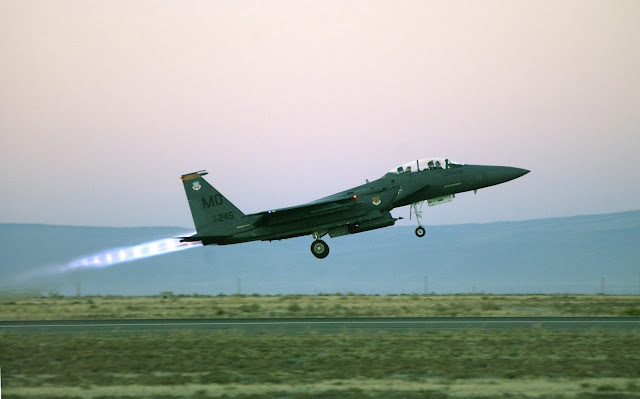 F-15E Strike Eagle takeoff with afterburner.