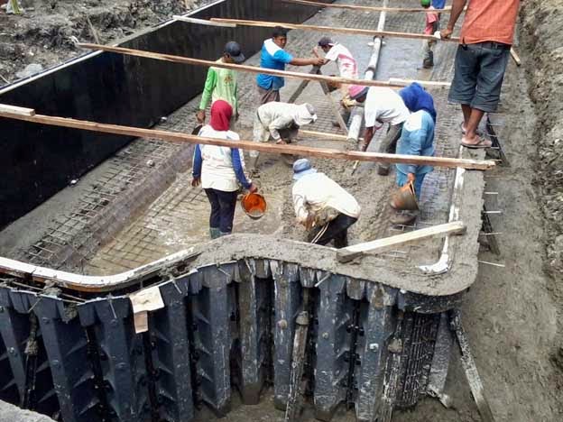 Civil Engineer Bali DESJOYAUX MEMBUAT  KOLAM  RENANG  