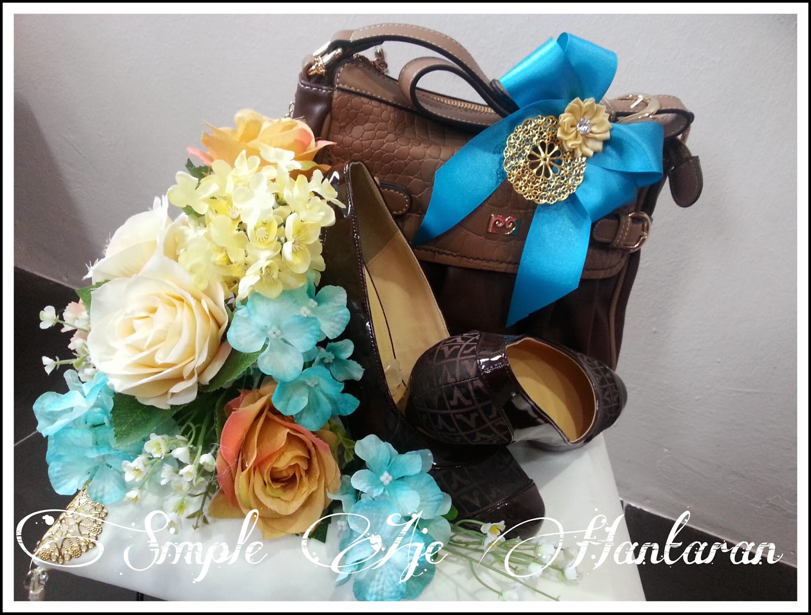 Simple Aje Hantaran: Hantaran Tema Krim dan Biru