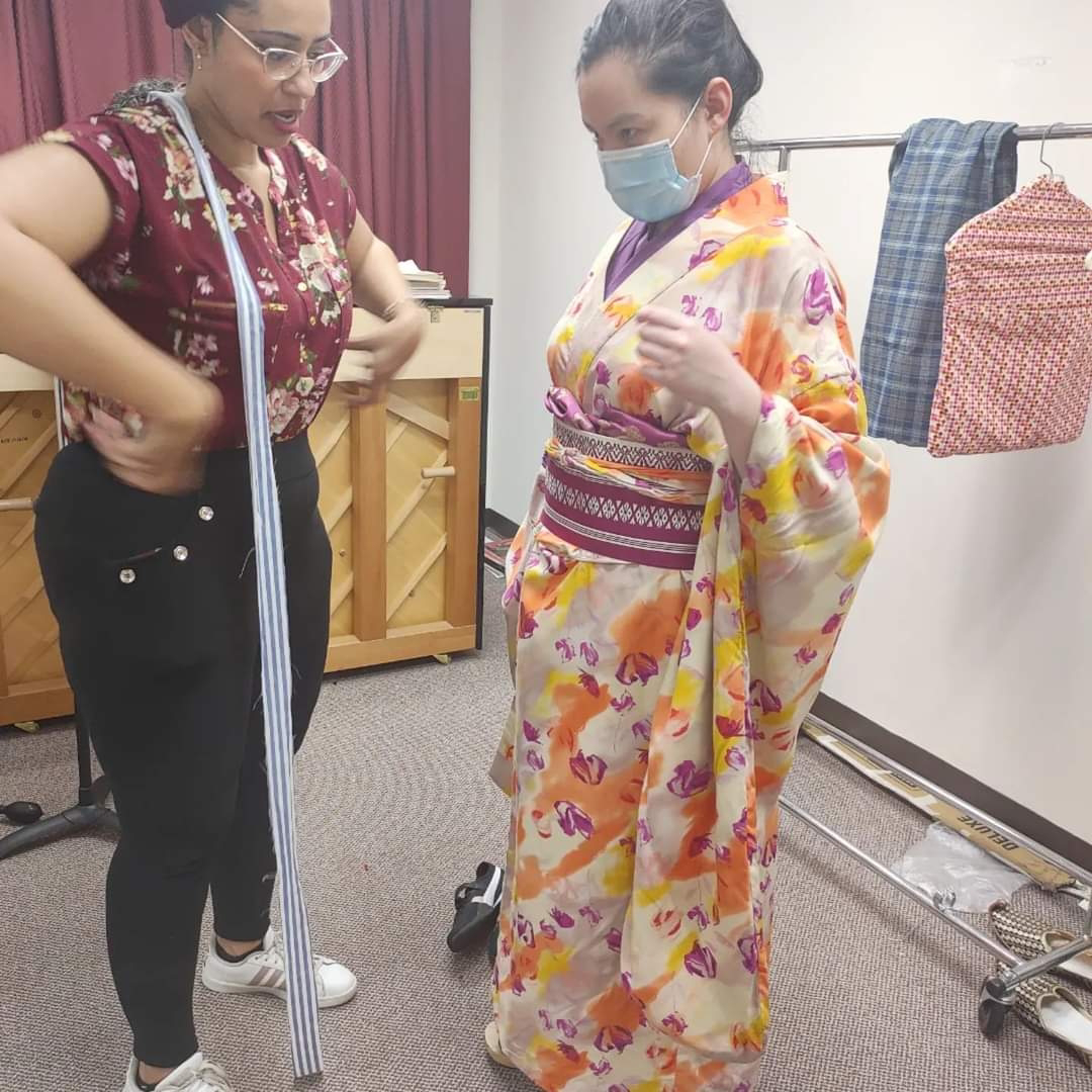 Kimonos Consult and Kitsuke