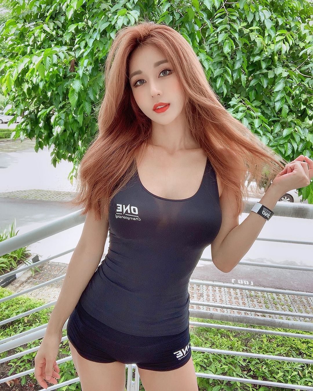 Park Si Hyun - Sexiest Korean ONE Championship Ring Girl ...