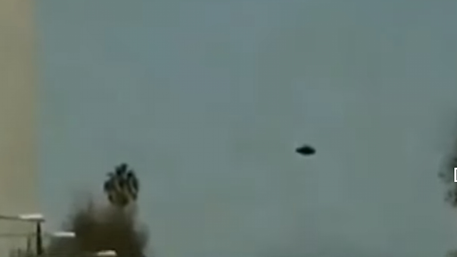 Closer look at the 2 UFOs hovering over Mexico city centre which are both in plain sight.