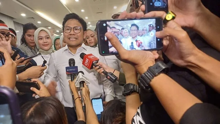 Cak Imin Terhimpit Lautan Massa di JIS, Sempat Tidak Bisa Nafas