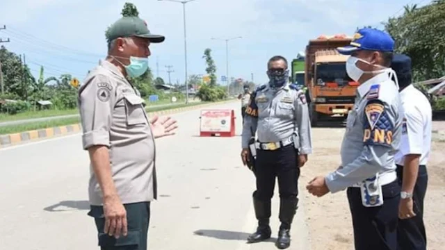 Foto: Wako Mahyeldi. Wali Kota Padang Monitoring Posko Covid-19, Belum Ada Positif Corona.