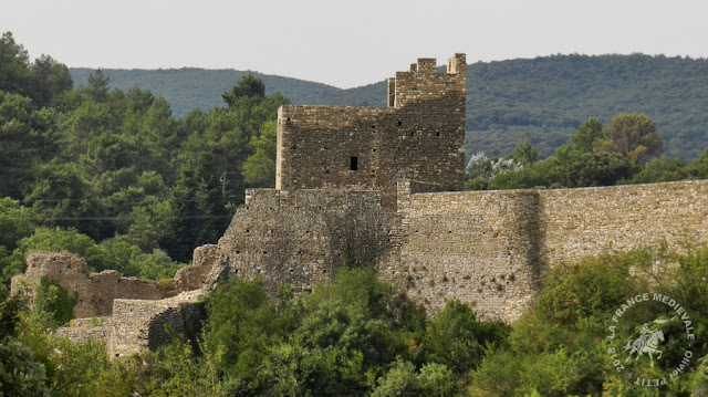 SAINT-MONTAN (07) - Village médiéval et château-fort