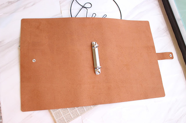 danitruno review, danitruno etsy, danitruno leather, danitruno blog review, danitruno leather cardholder, danitruno leather binder, leather ringbinder review, leather gift ideas, danitruno leather