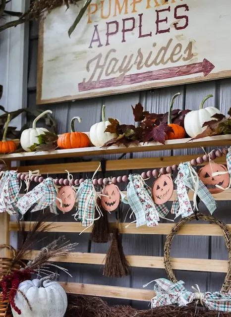 Jack-o-lantern garland