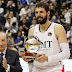 Nowitzki se compara con Mirotic y en Madrid dan por imposible retenerlo.