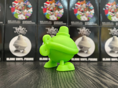 TurtleCaps Blank DIY Vinyl Figures by TurtleCaps x StrangeCat Toys