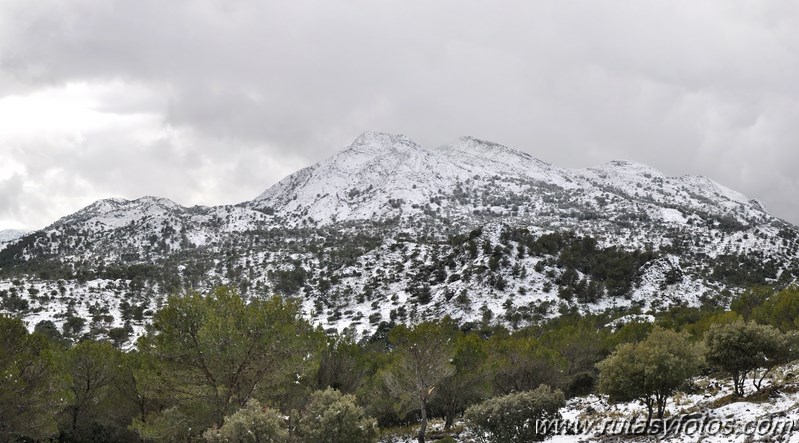 Grazalema - Cueva de las dos puertas