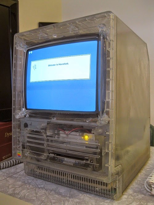 моноблок Macintosh SE