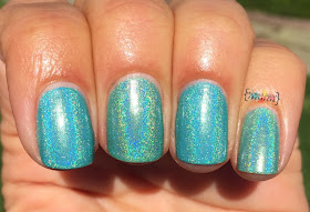 Cupcake Polish Sea Colored Glasses comparison