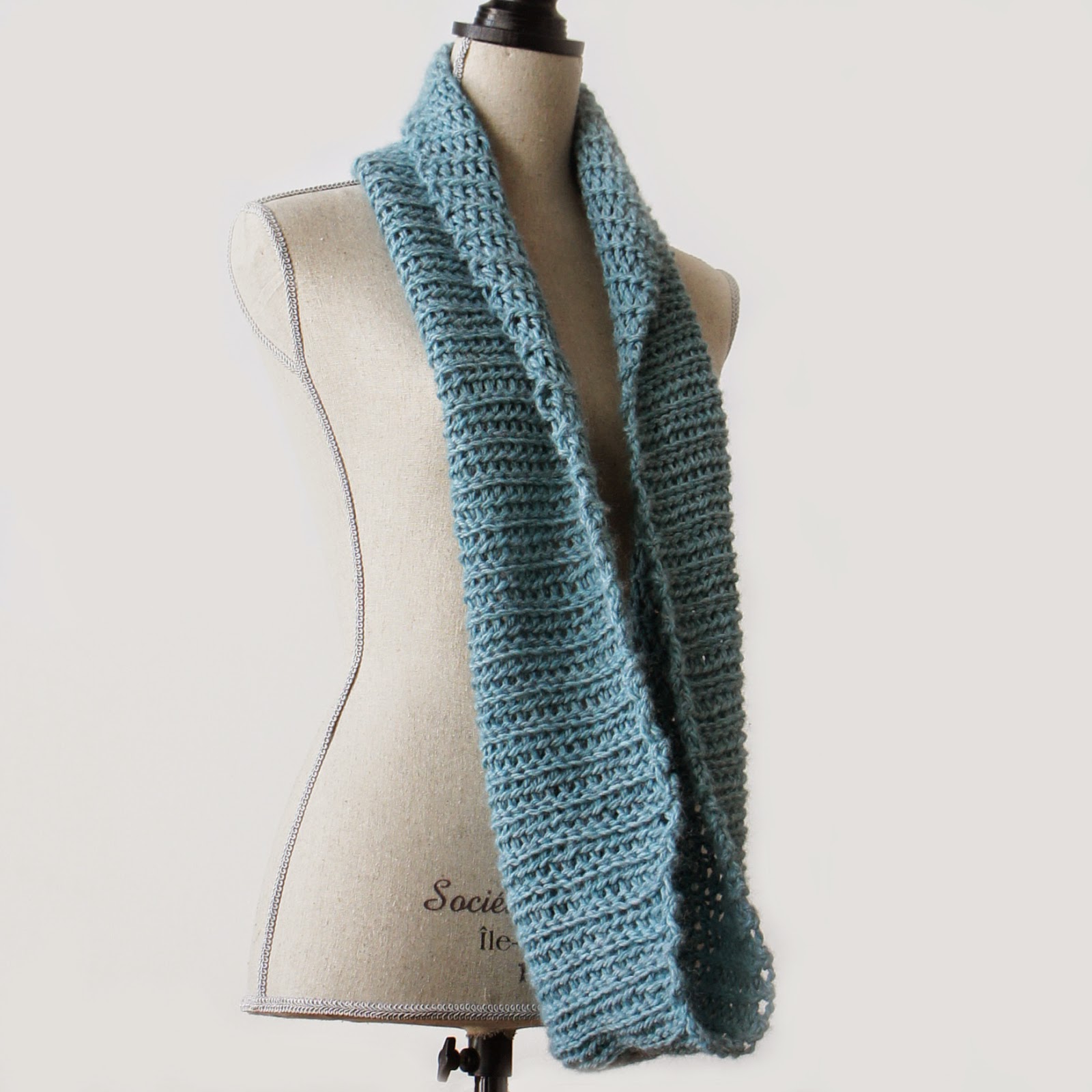 http://www.ravelry.com/patterns/library/blue-mist-cowl