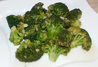 broccoli, broccoli reteta, broccoli cu usturoi ghimbir si ardei iute in sos de lamaie la tigaie, broccoli la tigaie, broccoli sote, retete vegetariene, retete, retete culinare, retete dietetice, broccoli gatit, broccoli de post, retete de post, garnituri, retete de mancare, retete sanatoase, preparate culinare, retete cu broccoli, preparate din broccoli, regim alimentar, cura de slabire, sanatate, 
