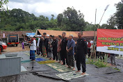 Do'akan Seluruh Korban, Polri Gelar Sholat Gaib Berjamaah di Lokasi Gempa