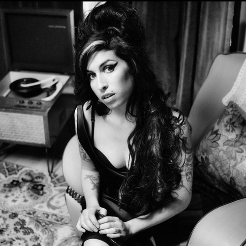 Amy Winehouse Club 27