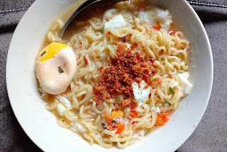 Mie rebus pake telor