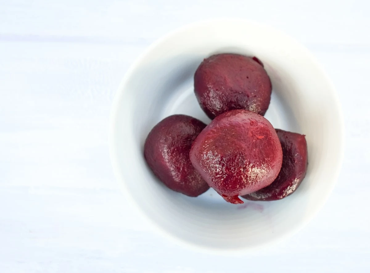 cooked beetroot in a bowl.