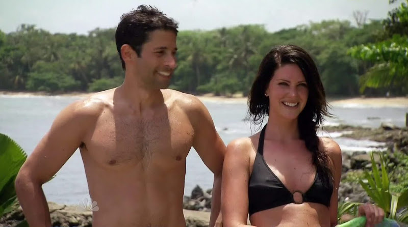 Mike Spiro Shirtless in Love in the Wild s1e07