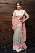 Madhu Shalini new Glamorous photos-thumbnail-43