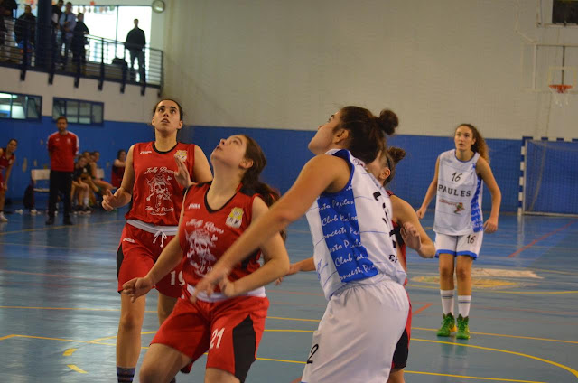 Dosa Salesianos contra Paúles en la sénior especial femenina