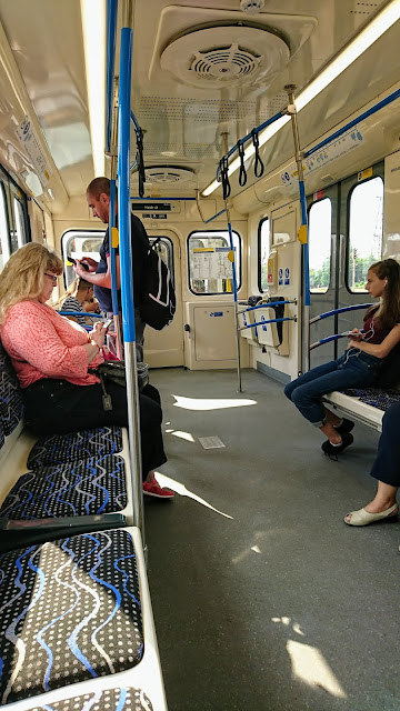 06-budapest-underground-coach-interior-budapest-3-day-itinerary