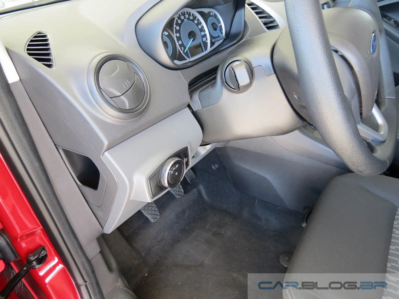 Novo Ford KA SE 1.5 Hatch - interior