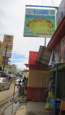 #032eatdrink, food, cebu, malunggay bread, pandesal, malunggay pandesal