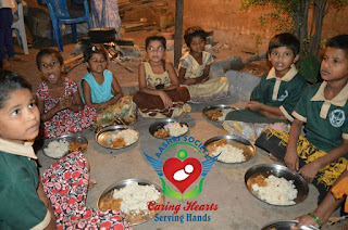 aashri-society-food-distribution-to-orphan-kids-with-pulla-reddy-garu