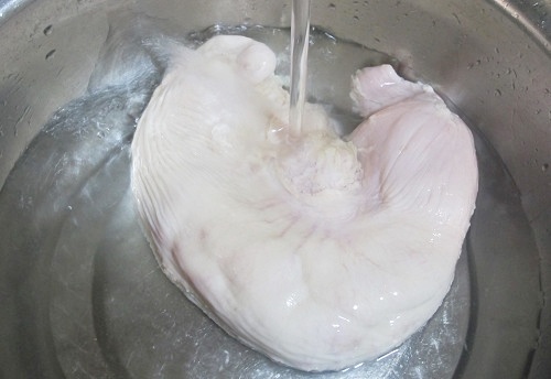 Rửa dạ dày lợn đừng chỉ dùng muối, thêm nguyên liệu này sạch, trắng giòn ngay tức khắc - 4