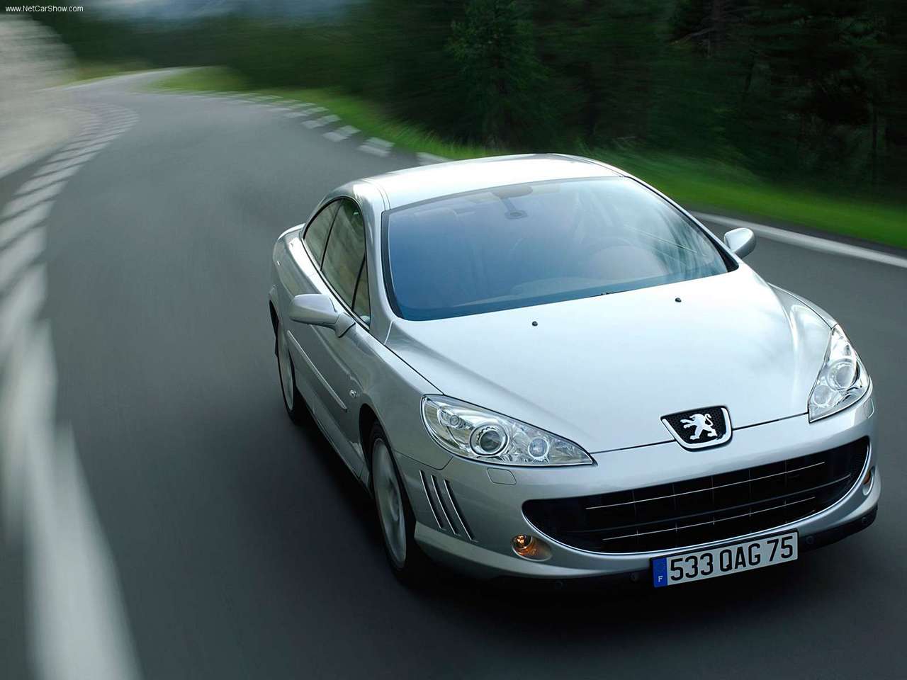 Peugeot - Populaire français d'automobiles: 2006 Peugeot 407 Coupe