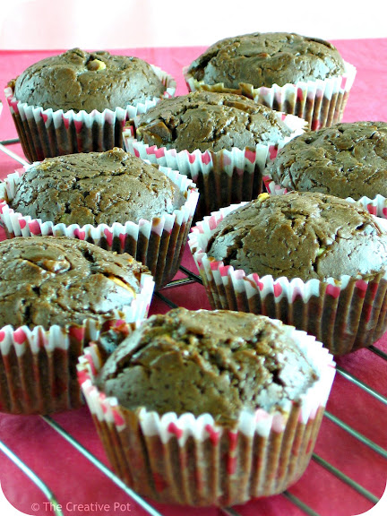 Black & White Choc Chip Muffins [photo]