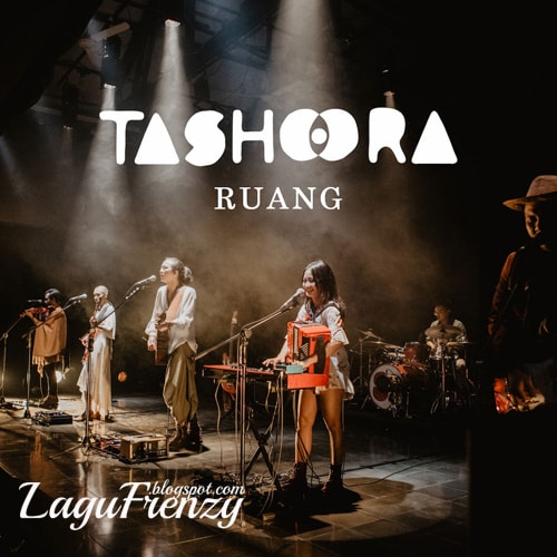 Download Lagu Tashoora - Tatap (Live)