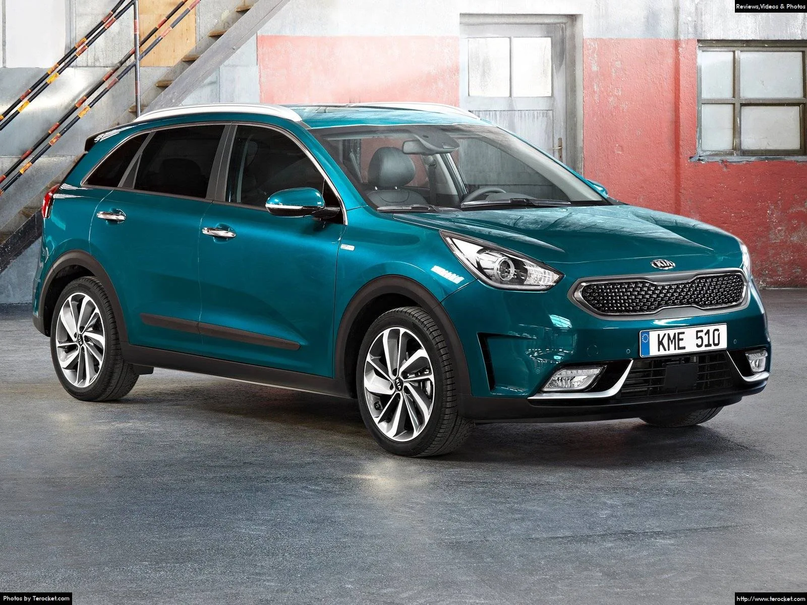 Hình ảnh xe ô tô Kia Niro EU-Version 2017 & nội ngoại thất