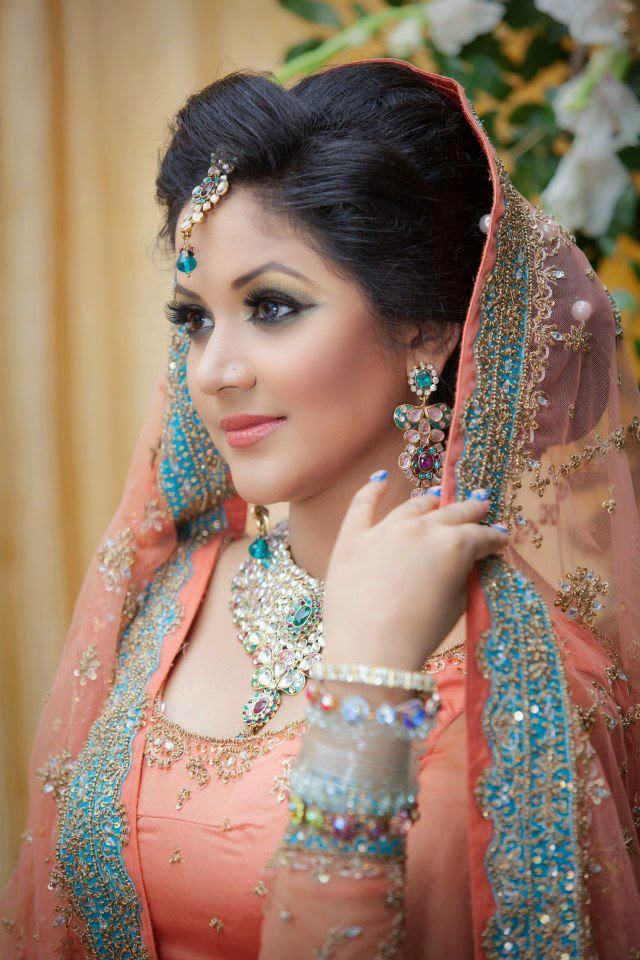 Bangladeshi hot model Srabonti Kar Urmila best photo ...