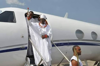  Oba of Benin and his wives return to Benin after historic first visit to Abuja
