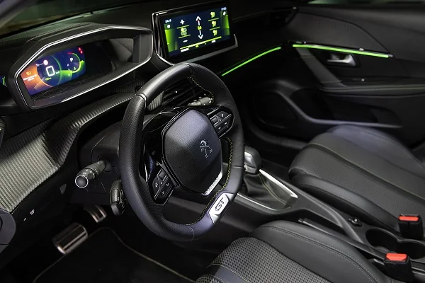 Interior Peugeot 208 GT