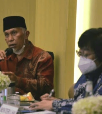 Sampaikan Kerusakan Hutan Akibat Pembalakan Liar, Gubenur dan Kapolda Sumbar Temui Menteri LHK.